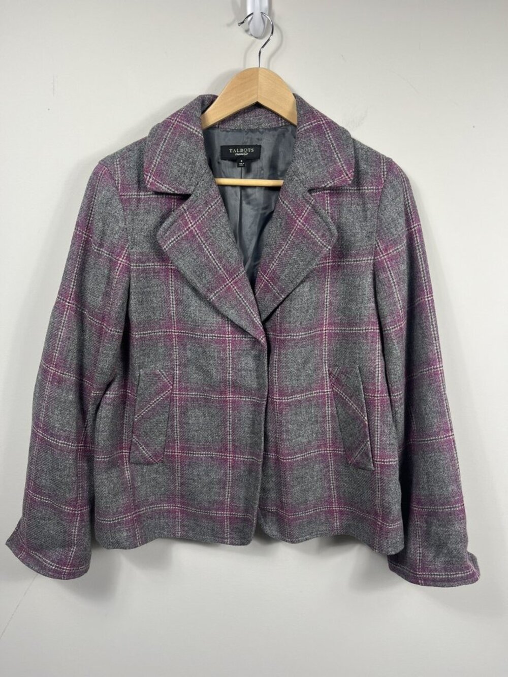 Talbots Blazer Womens 8 Gray Purple Plaid Wool Blend Lined Snap Close Pockets
